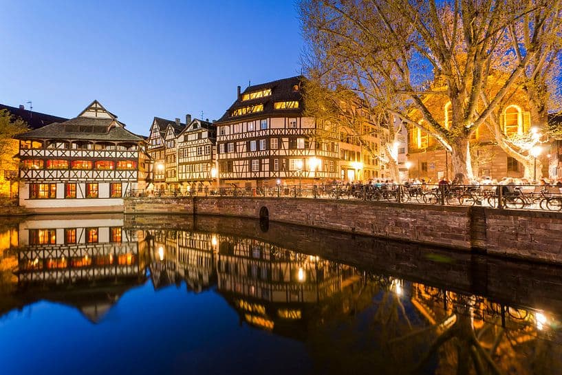 La Petite France la nuit : bars, clubs et ambiance nocturne à Strasbourg